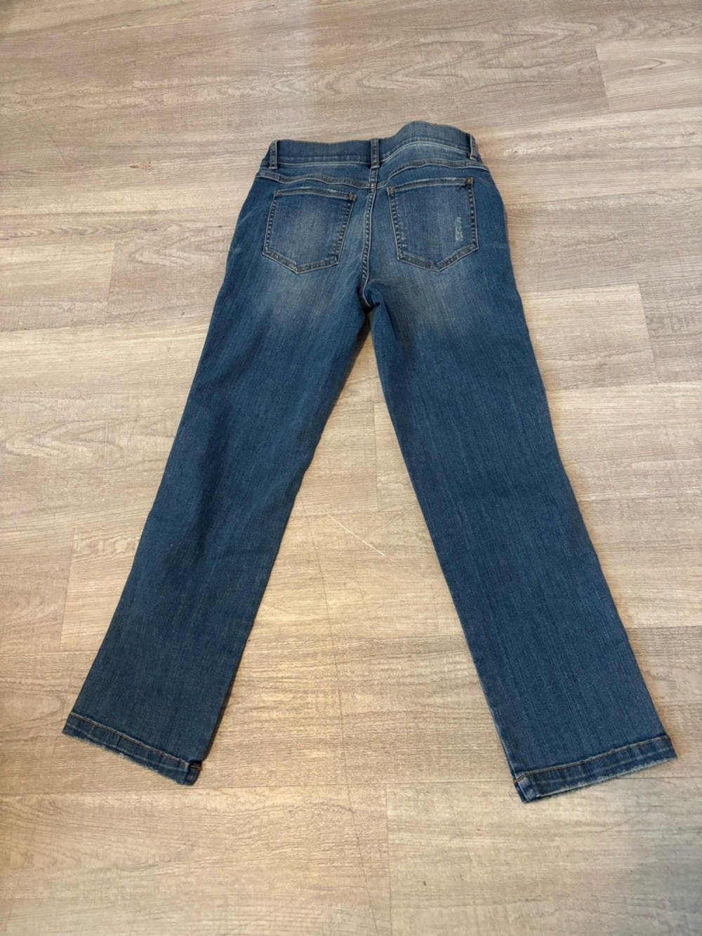 Spanx Jeans Size S NWT Straight Leg Pull On Medium Wash Slimming EveryWear - Picture 2 of 5